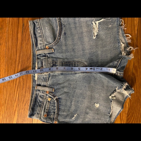 Levi’s Wedgie Short size 26 - Picture 9 of 9